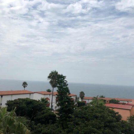 Hermoso apartamento de 3 recámaras con vista al mar.